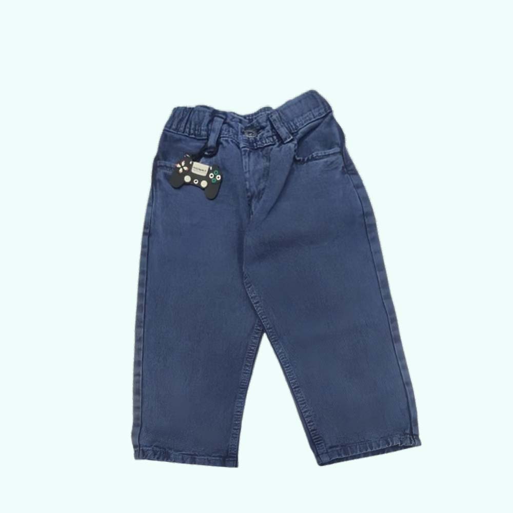 PASSWORD :  Boys Regular fit, Half Elastic Waistband, Stretchable Cotton Denim, Light Faded, Casual, Below Knee Length